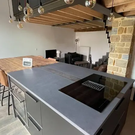 Cottage 80M2 -South Terrace - Near Liege בית נופש *